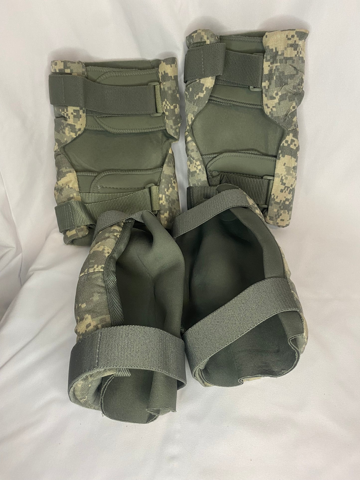 Knee and Elbow Pad Set