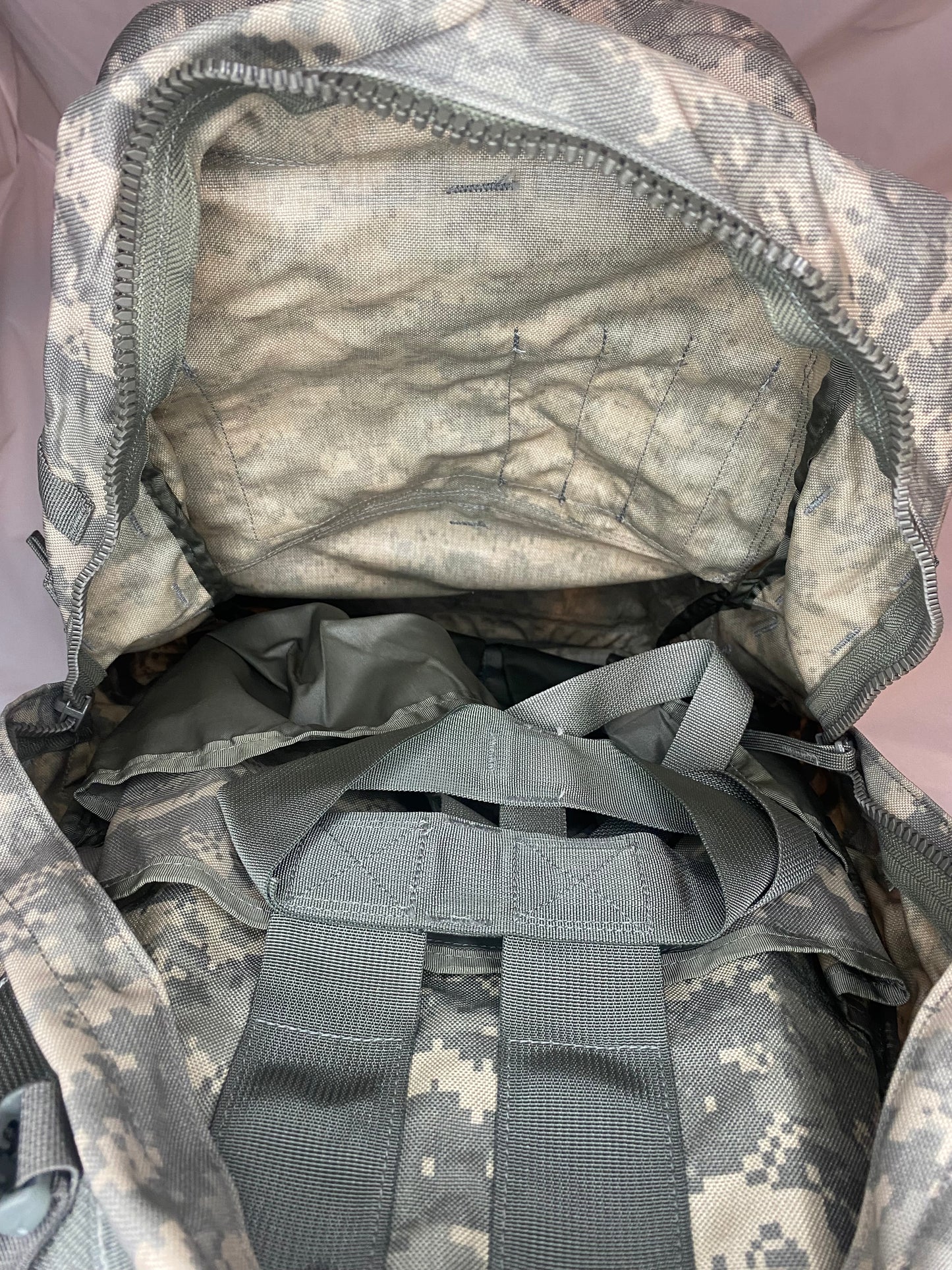 Medium Ruck Set (Complete)